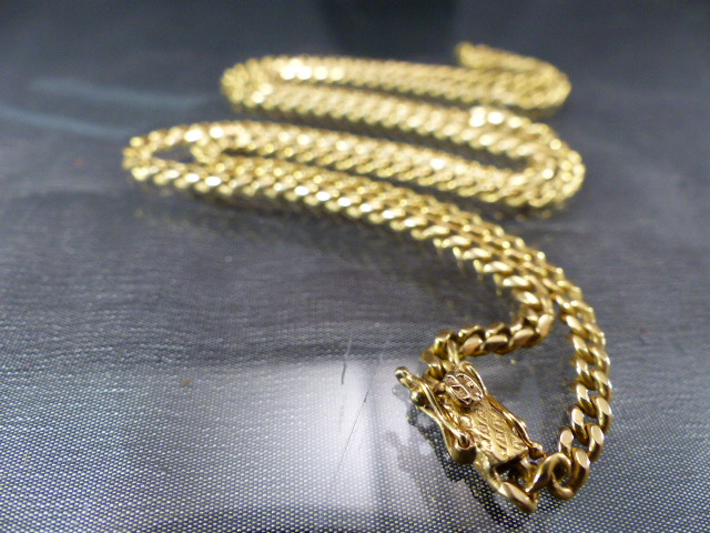 An 18ct Gold Chain Approx weight - 21.3g