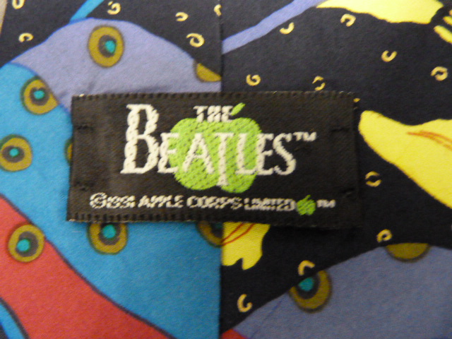 An Apple Corporation, The Beatles 'Yellow Submarine' promotional silk tie - Image 4 of 4