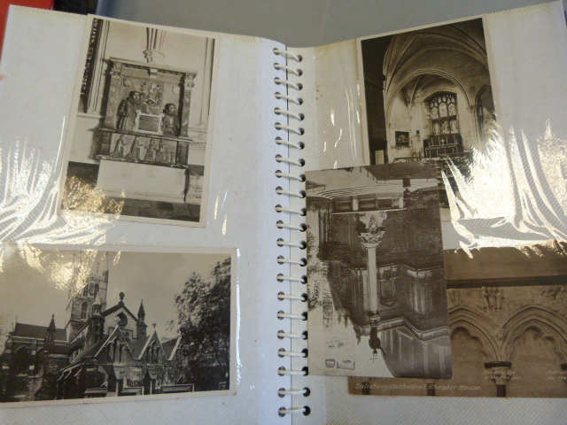 Collection of approx 50 postcards depicting Cathedrals