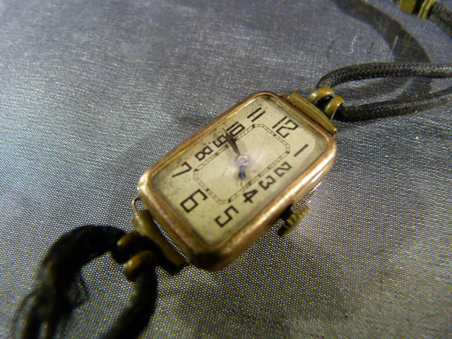 9ct Rose Gold cased watch on string bracelet. No Makers mark. - Image 4 of 4