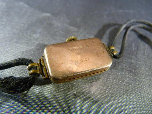 9ct Rose Gold cased watch on string bracelet. No Makers mark. - Image 3 of 4