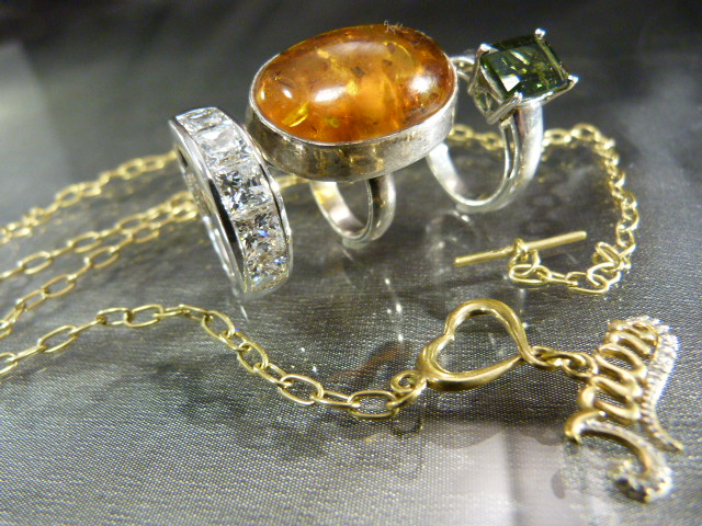 Two silver CZ set rings, vintage silver Amber stone ring and a Gold on silver 'Mum' necklace.