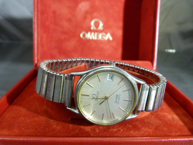 Omega Digitial Wristwatch DeVille Quartz on stainless steel strap. Face having baton numbers and