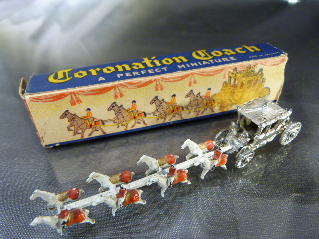 Moko Lesney Coronation Miniature coach in original box with Damage. - Image 2 of 3