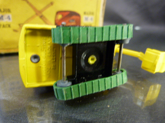 Matchbox series Lesney Major M-4 Pack of a Ruston-Bucyrus excavator - Image 3 of 3