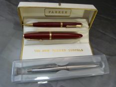 Parker Duofold Fountain pen and Biro in Burgundy with original display case, along with a