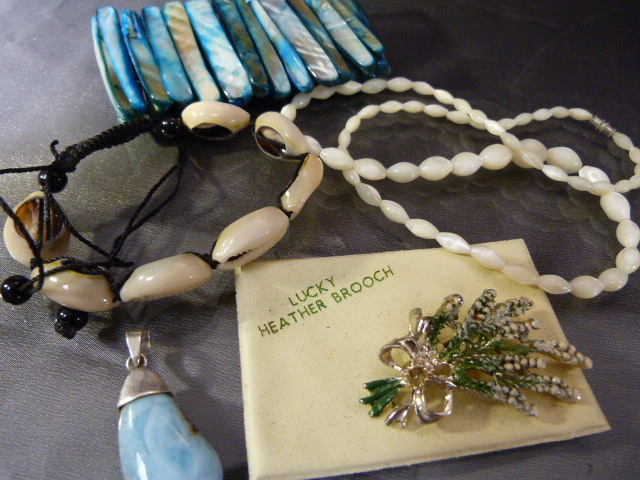 Costume Jewellery to include a Turquoise pendant on silver mount, bracelet and a Lucky Heather