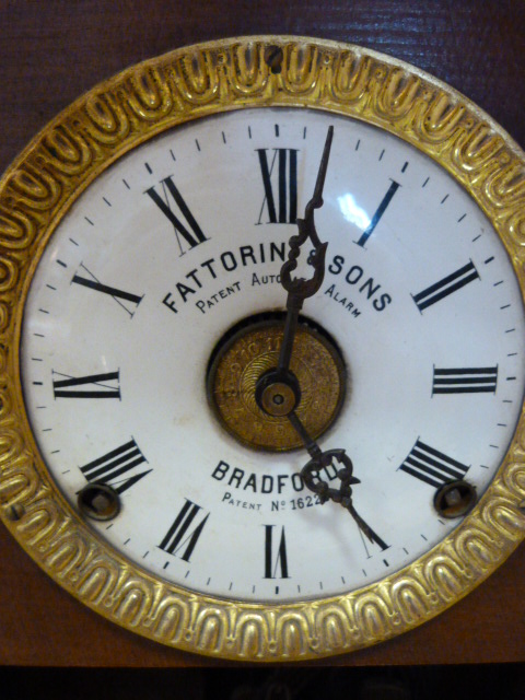 Fattorini and Sons Patent Automatic Alarm Clock 'Bradford' Patent No. 16226. Clock in Light oak with - Image 4 of 7