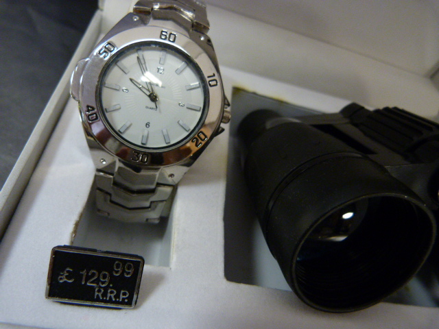 Gino Milano Gentlemens Gift set to include a gents watch and pair of binoculars - Image 4 of 5