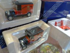 CORGI - Millenium Collection - 2 x Futuristic Vehicle (Royal Mail) and 2 x Model T-Ford