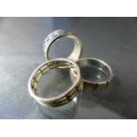 Three silver rings - approx weight - 13.7g