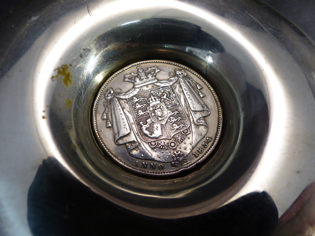 Hallmarked Silver Ashtray inset with coin (William IV 1834 half crown). Chester Stokes & Ireland Ltd - Image 5 of 5