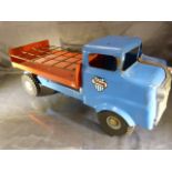 Tri-Ang Tinplate milk truck. In good order with no major dents or chips.