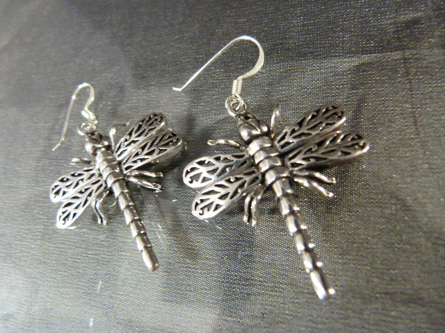 Pair of silver earrings in the form of dragonfies - Image 3 of 3