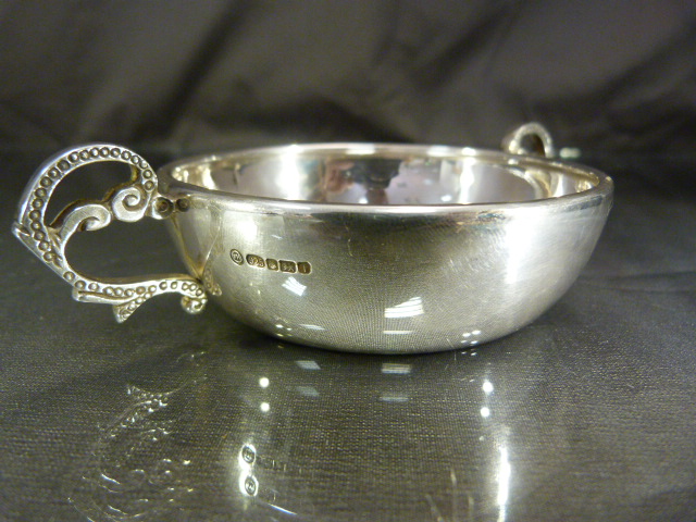 Hallmarked Silver Replica Jersey bowl modelled on the original c1700. In original box. Sheffield - Image 3 of 4