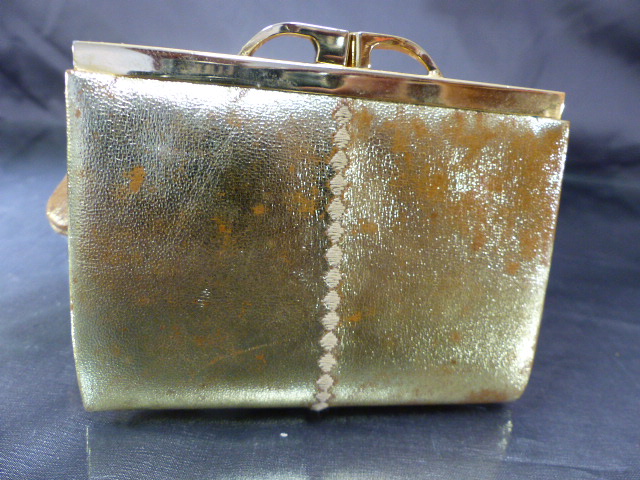 Two vintage Gilt leather purses in original boxes - Image 2 of 3