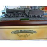 Boxed Hornby LNER Norwich City LNER 4-6-0 class B17/4 (Steam Memories)