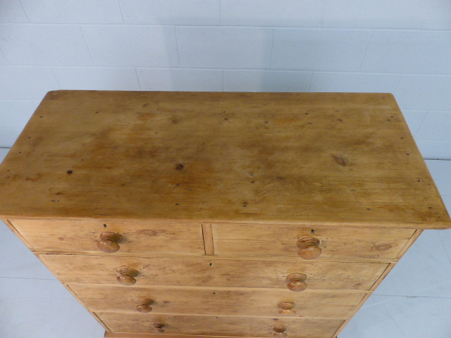Antique pine chest of 5 drawers - Image 4 of 5