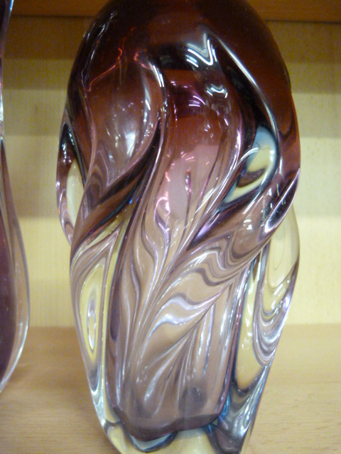 Murano glass - tulip style purple and clear glass vase along with another in the same colours of - Image 3 of 5