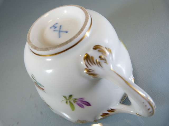 Antique Porcelain - Meissen pill pot decorated with scenes, along with a Dresden candle stick with - Image 19 of 19