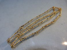 9ct Gold Necklace approx 20” long and made up of 25 approx:18.8mm x 2.2mm fancy twisted and