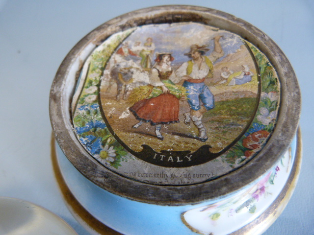 Antique Porcelain - Meissen pill pot decorated with scenes, along with a Dresden candle stick with - Image 13 of 19