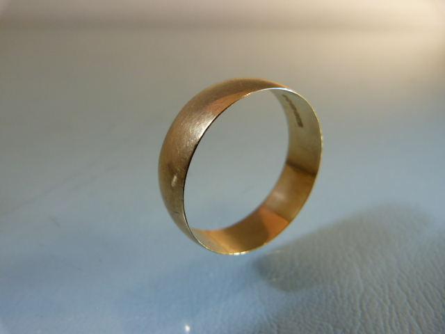 9ct Gold Gents Wedding band - approx weight 3.3g - Image 2 of 4