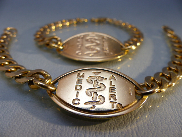 Two 9ct Gold medical bracelets Hallmarked to tags and clasps with curb link chains (total weight - Image 2 of 4