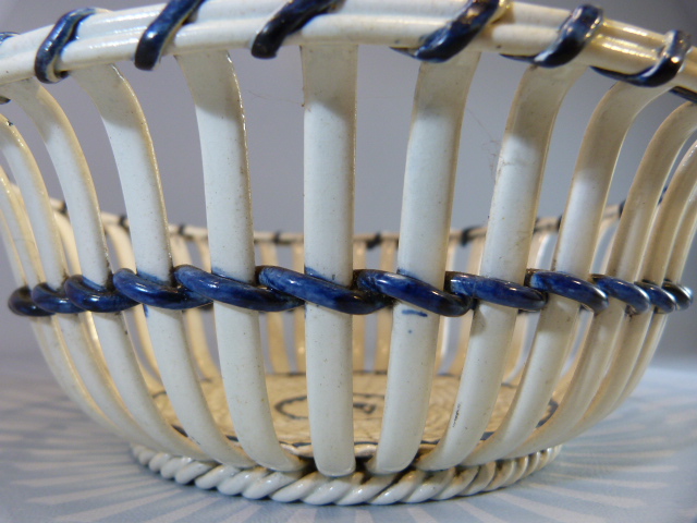 WEDGWOOD - Pearlware chestnut basket c.1800 with blue underglaze. Impressed Wedgwood to base. - Image 7 of 10