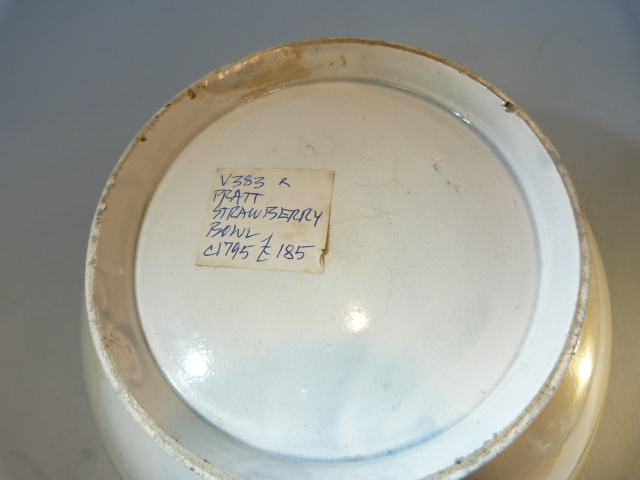 Staffordshire strawberry pearlware bowl c.1790 in Pratt Colours. Large deep footed bowl decorated in - Image 7 of 7