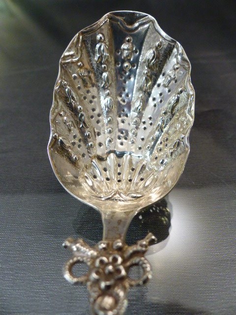 Dutch hallmarked silver sifter Stamped with lion to back and 2 under. The unusual spoon with rearing - Image 10 of 11