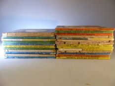 Selection of vintage Children's Ladybird and Collins books (Approx 25)