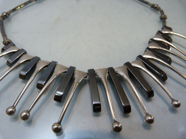 White metal (possibly Foreign Silver) and Haematite Cleopatra Fringe Necklace: Consisting of 12 - Image 3 of 5