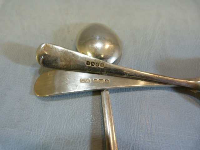 Three spoons - one hallmarked silver - Image 4 of 4