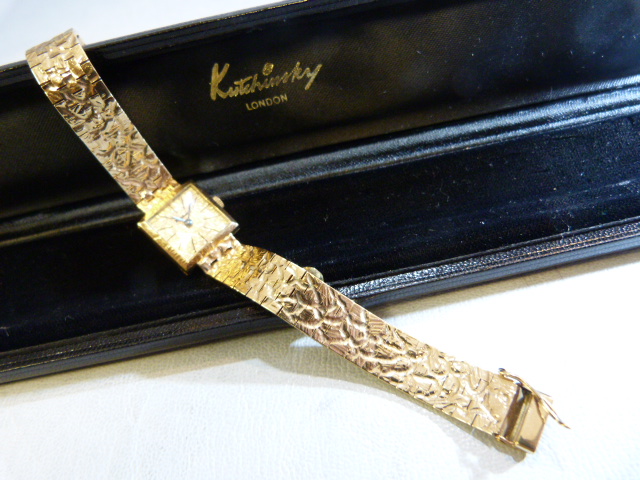 Kutchinsky: A ladies Kutchinsky of London 9ct GOLD dress watch (total weight approx 30.3g) with both - Image 3 of 10