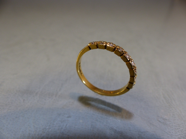 18ct Gold half Eternity ring set with 9 diamonds. Size L - Image 7 of 9