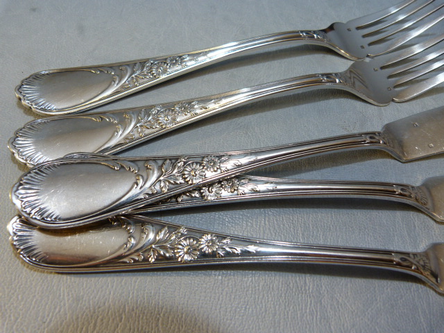 Alfenide Christofle boxed set of fish knives and forks - Image 5 of 7