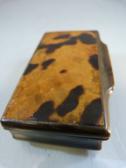 Antique Tortoise shell pill box - Image 7 of 8