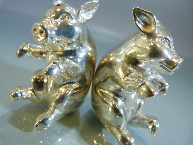 Pair of 800 silver condiments in the form of pigs - Image 7 of 7