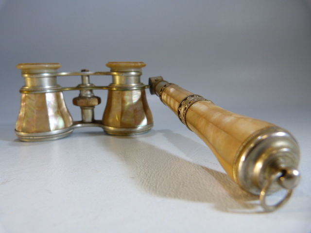 Pair of Mother of Pearl opera Glasses with filigree and mother of pearl handle. - Image 7 of 10