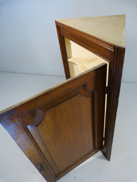 Georgian oak panelled corner cupboard - Image 6 of 6