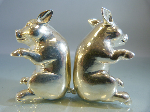 Pair of 800 silver condiments in the form of pigs - Image 5 of 7