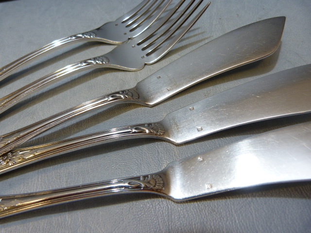 Alfenide Christofle boxed set of fish knives and forks - Image 6 of 7