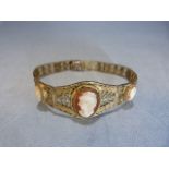 Silver Gilt 800 hallmarked Cameo filigree bracelet - Approx weight - 15.1g