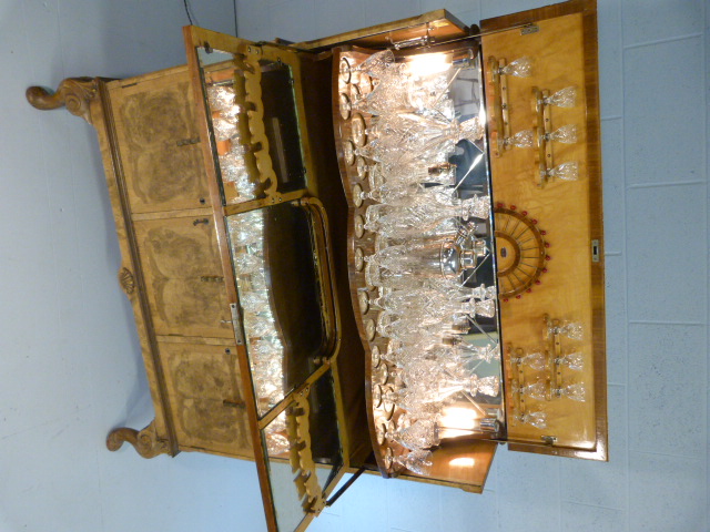 Art Deco walnut cocktail cabinet with drop front above two cupboards. Opens to reveal mirrored light - Image 3 of 25