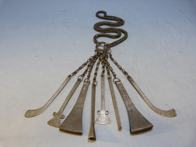 Indonesian white metal necklace - Opium/ Nut tool necklace. Necklace containing eight tools - Image 2 of 6