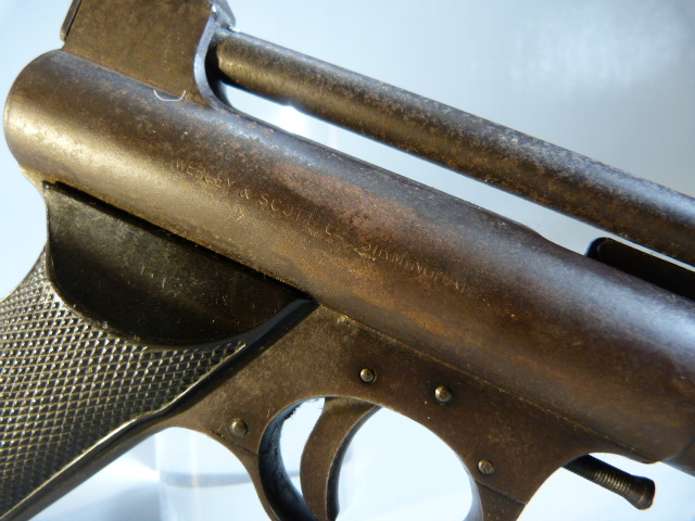 A 'WEBLEY AIR PISTOL MARK I' with black chequered grips. Note: Purchaser must be 18 years or over - Image 5 of 7