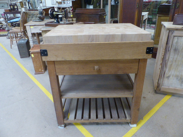 Large Butchers block with drawers and shelving - Image 3 of 6