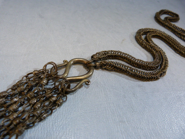 Indonesian white metal necklace - Opium/ Nut tool necklace. Necklace containing eight tools - Image 5 of 6