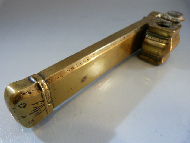 Turkish style brass pen and ink holder - Image 4 of 9